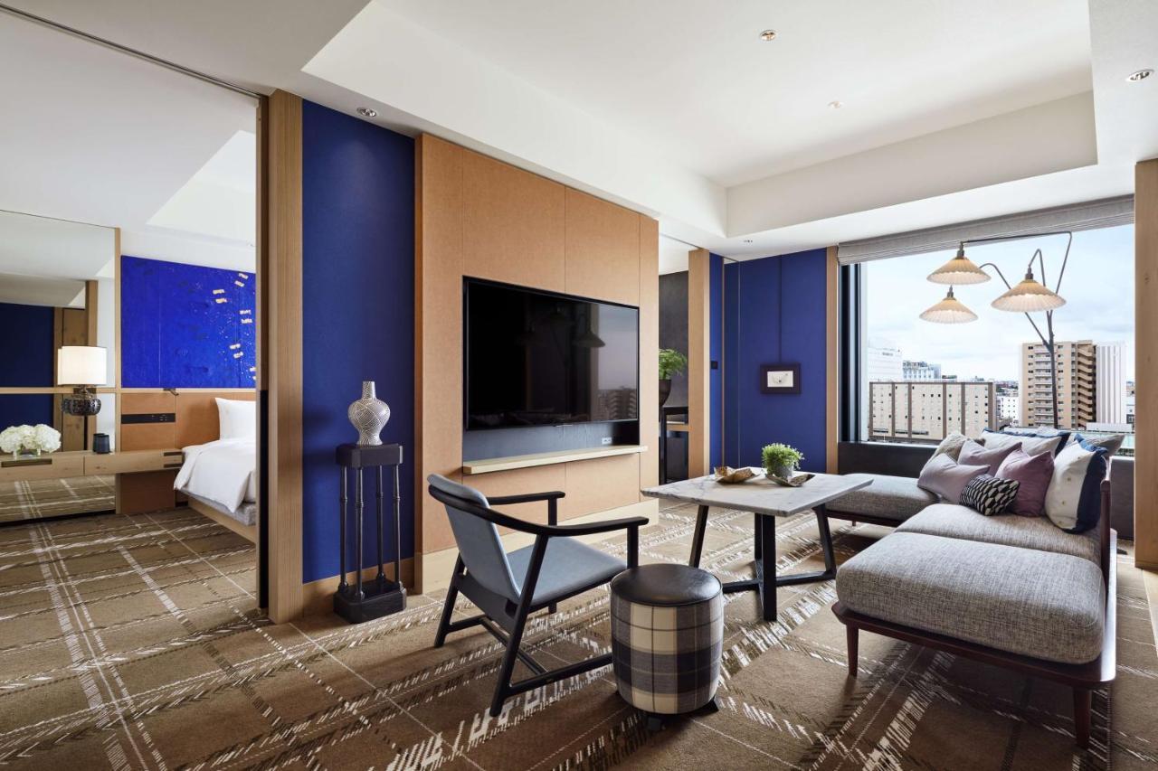 Hyatt Centric Kanazawa Exterior foto A suite at the hotel